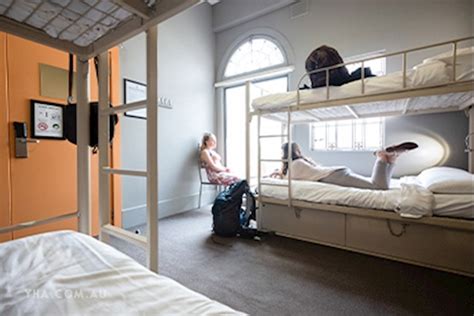 MELBOURNE CBD HOSTEL .
